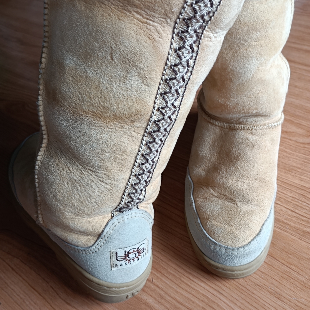 UGG Tan and Cream Winter Boots